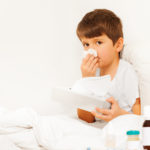 Простуда у ребенка: лечим болезнь, а не устраняем симптомы